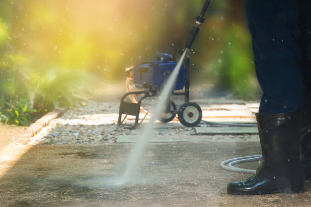 Best Playground Equipment Cleaning  in Byron, MN